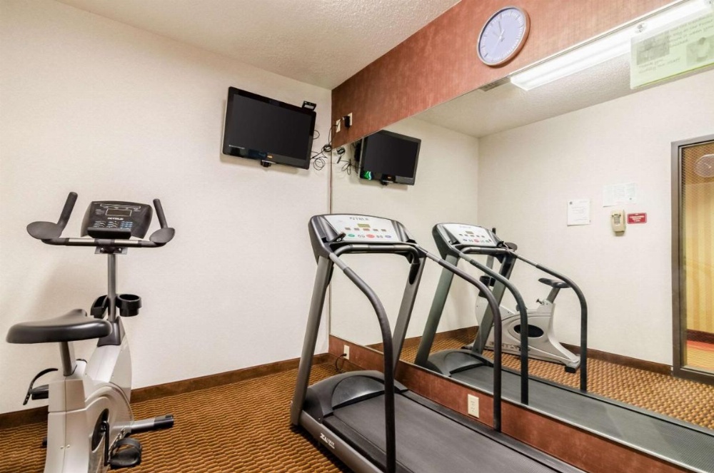 Quality Inn & Suites Manhattan Main image